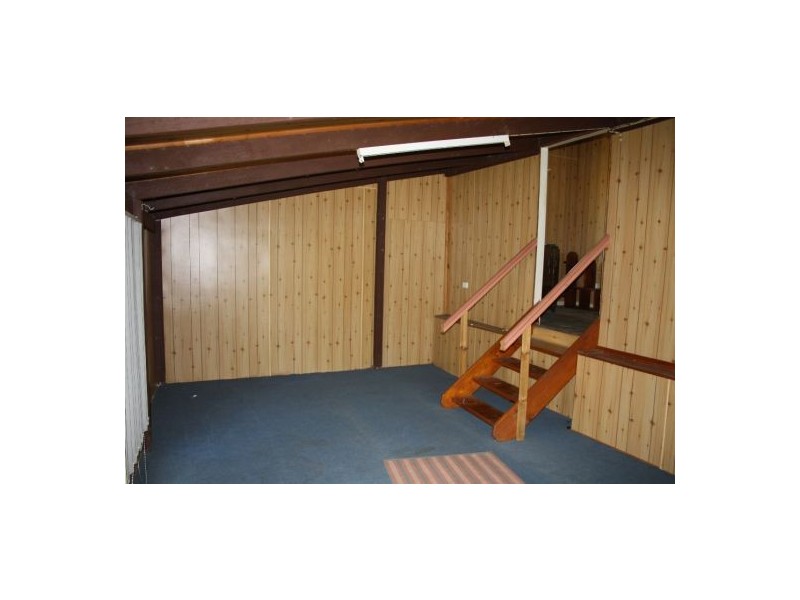 8 May Street, Granville QLD 4650