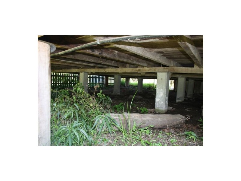 8 May Street, Granville QLD 4650