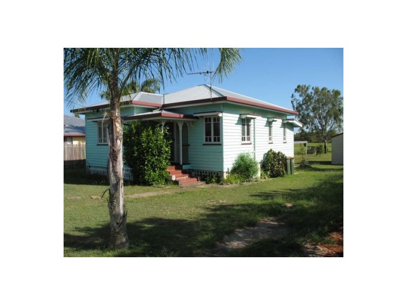 27 Victory Street, Maryborough QLD 4650