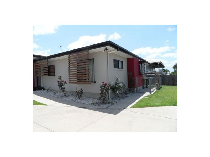 1/24 Wolseley Street, Granville QLD 4650
