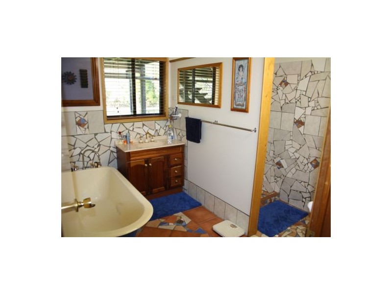 74 Central Road, Tinana QLD 4650