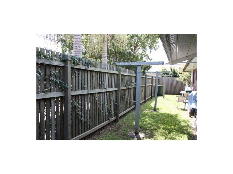 2/239 Albert Street, Maryborough QLD 4650