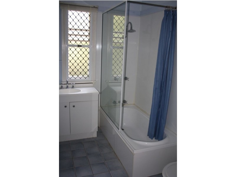 34 Muriel Street, Maryborough QLD 4650