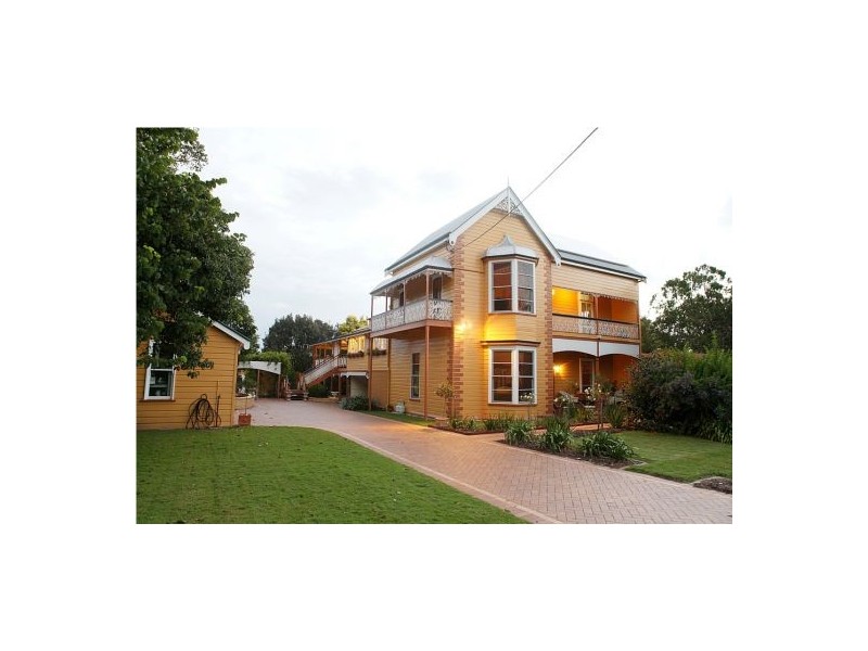 14 North Street, Maryborough QLD 4650