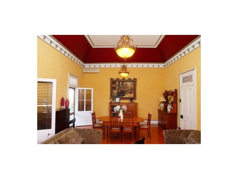 14 North Street, Maryborough QLD 4650