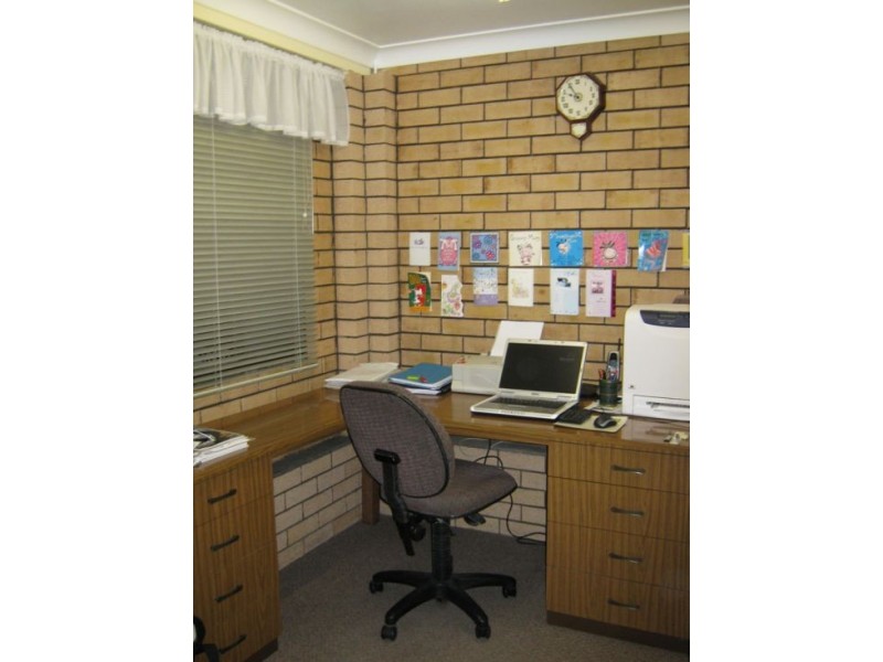 8 Lambert Street, Maryborough QLD 4650