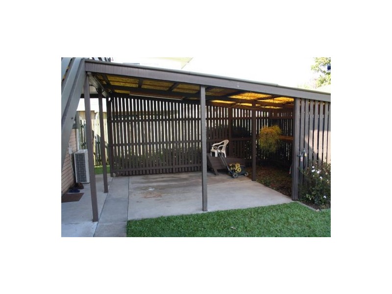 8 Lambert Street, Maryborough QLD 4650
