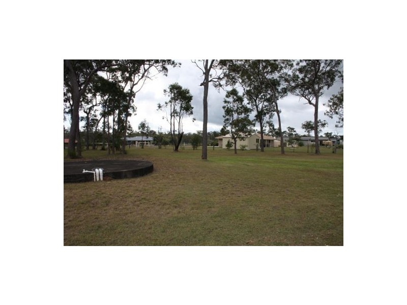 45 Woocoo Drive, Oakhurst QLD 4650