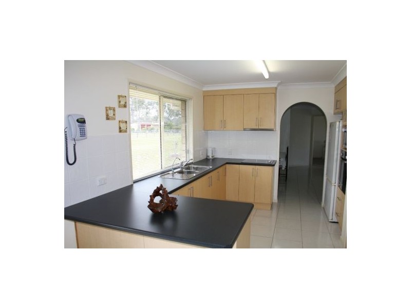 7 Wills Court, Oakhurst QLD 4650