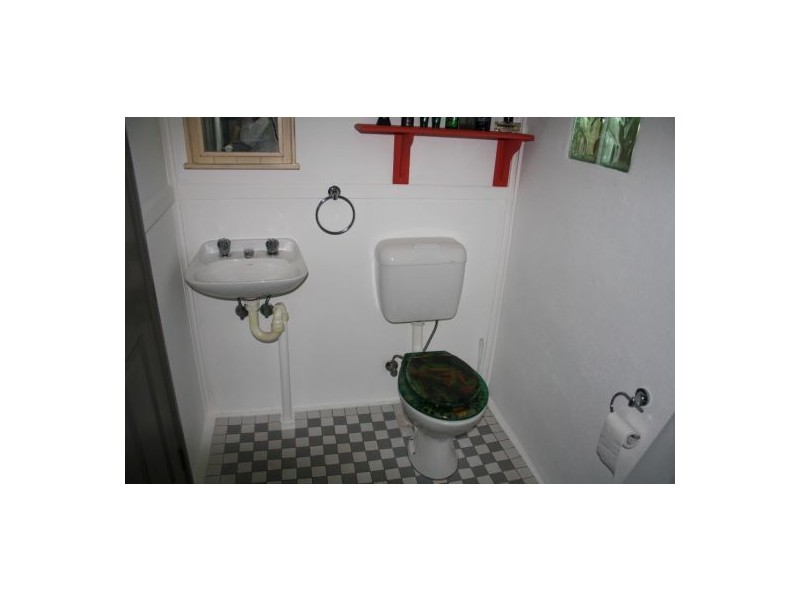 218 Cheapside Street, Maryborough QLD 4650