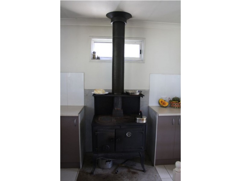 Lot 201 Harris Road, Thinoomba QLD 4650