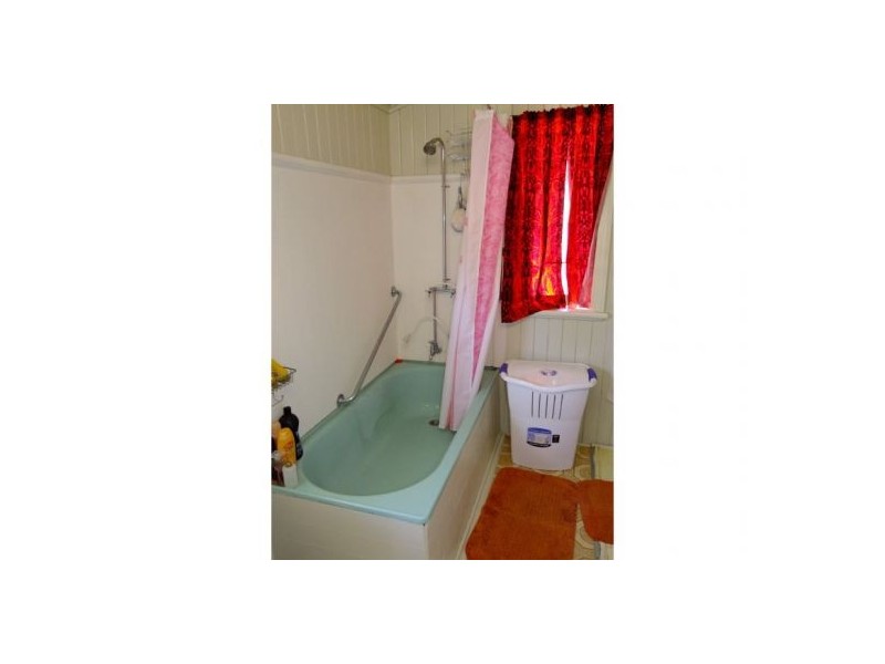 151 Walker Street, Maryborough QLD 4650