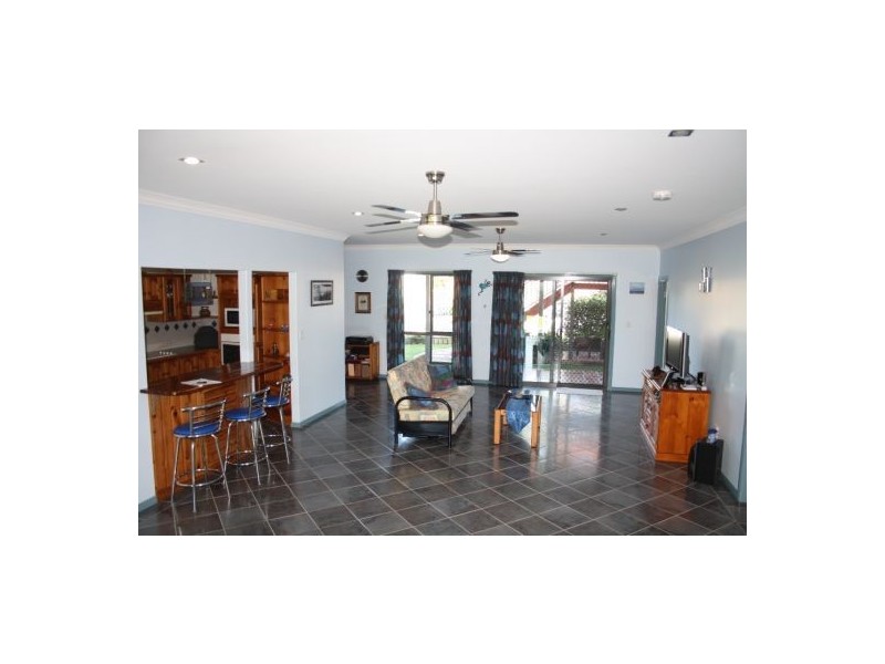117 North Street, Maryborough QLD 4650