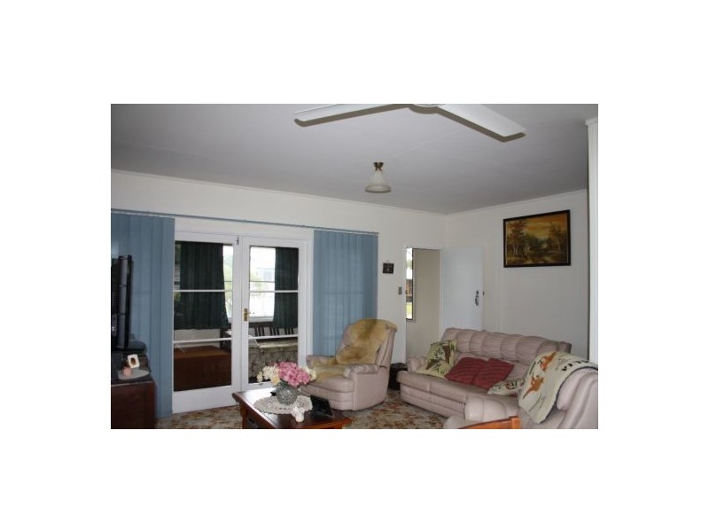 89 Boys Avenue, Maryborough QLD 4650