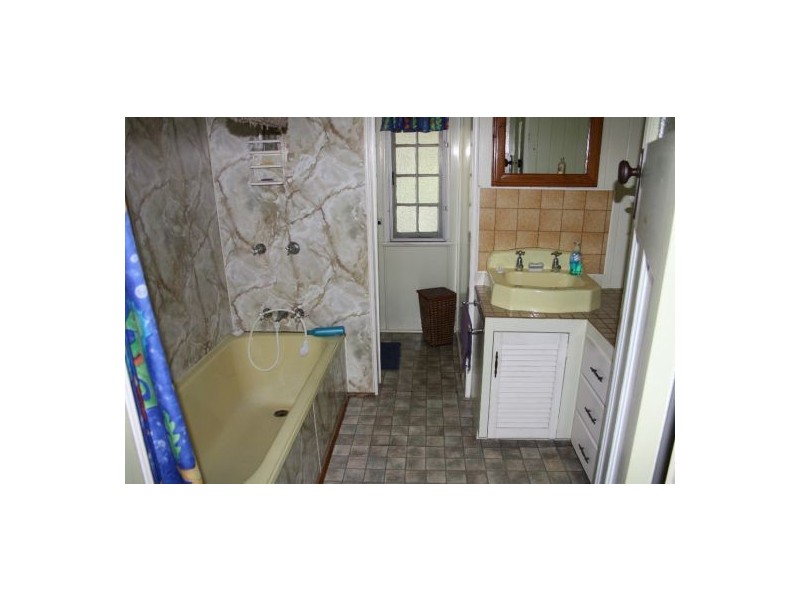 162 Sussex Street, Maryborough QLD 4650