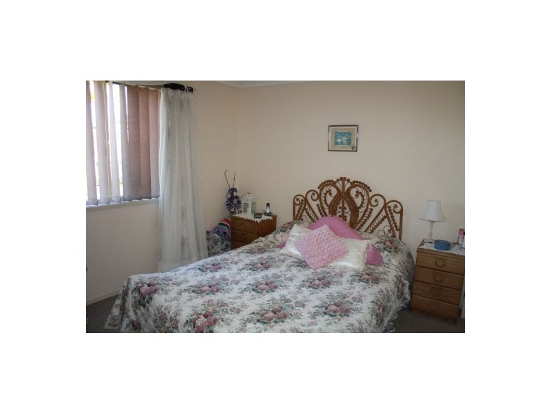 11 Railway Lane, Maryborough West QLD 4650