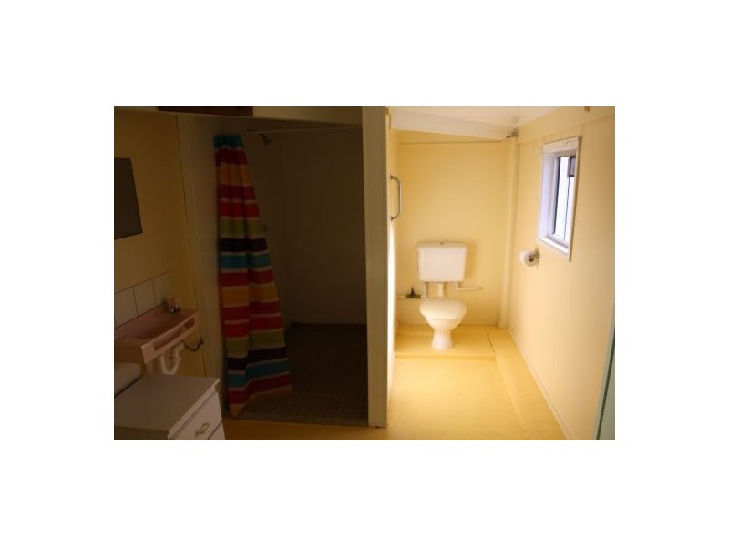 2 Cardigan Street, Granville QLD 4650