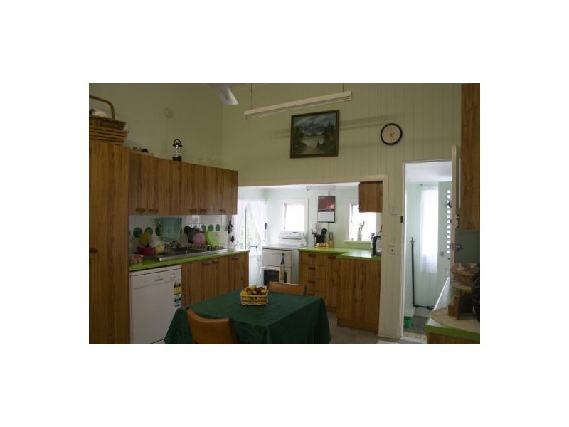 13 Kenilworth Street, Maryborough QLD 4650