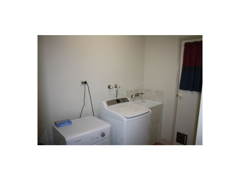 27 Victoria Street, Tinana QLD 4650