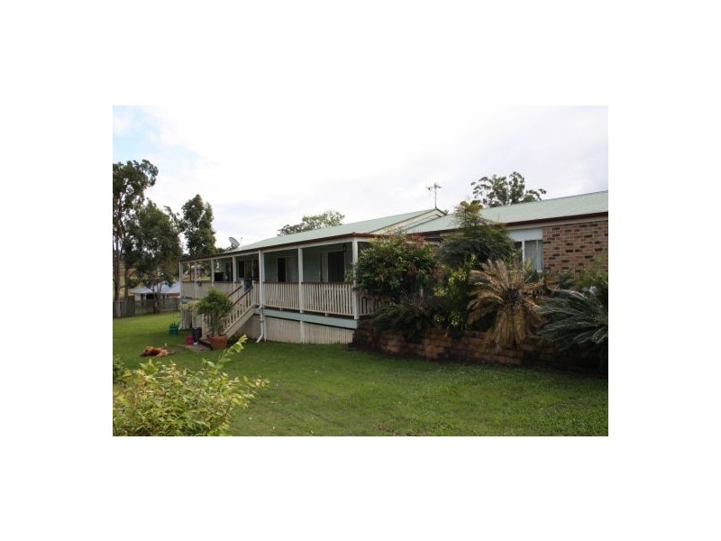 27 Victoria Street, Tinana QLD 4650