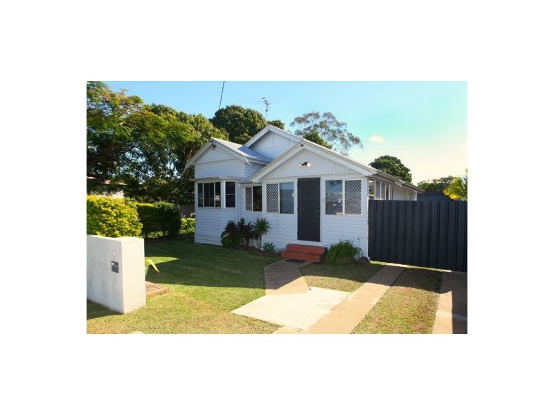 114 Ferry Street, Maryborough QLD 4650