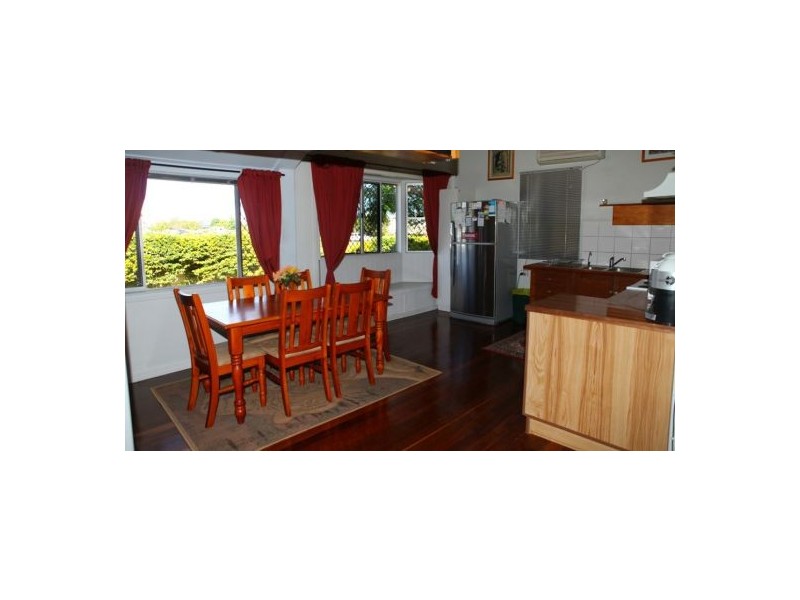 114 Ferry Street, Maryborough QLD 4650