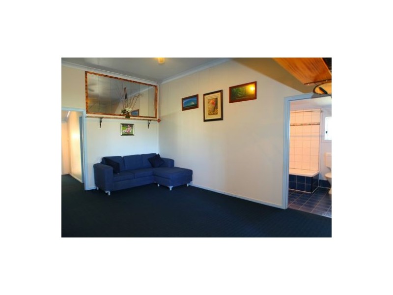 114 Ferry Street, Maryborough QLD 4650