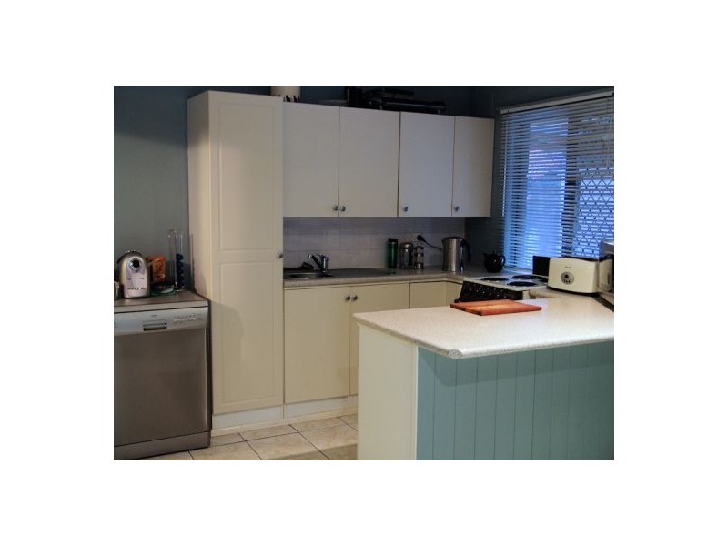 33 Rawson Street, Aldershot QLD 4650