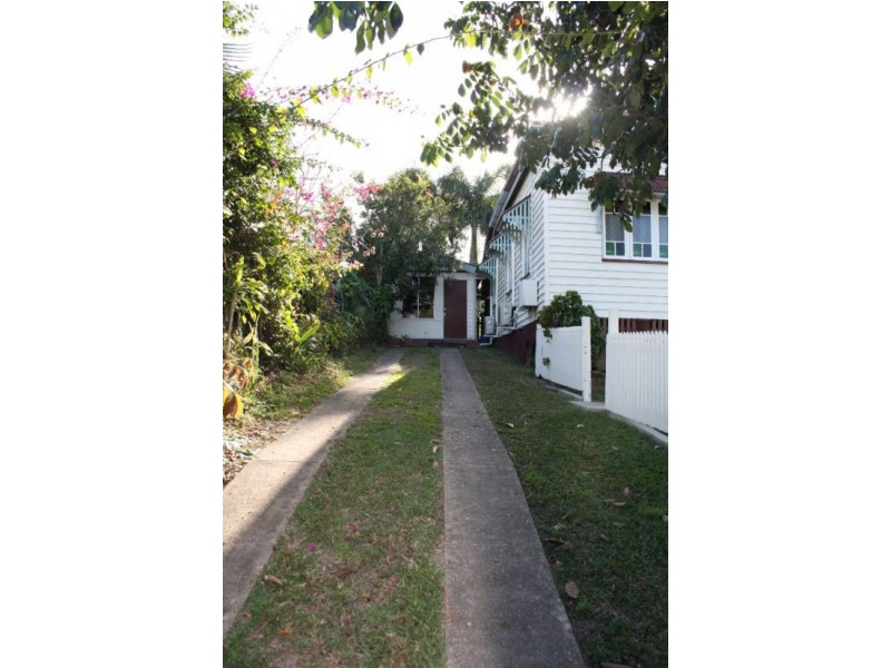 221 Ann Street, Maryborough QLD 4650