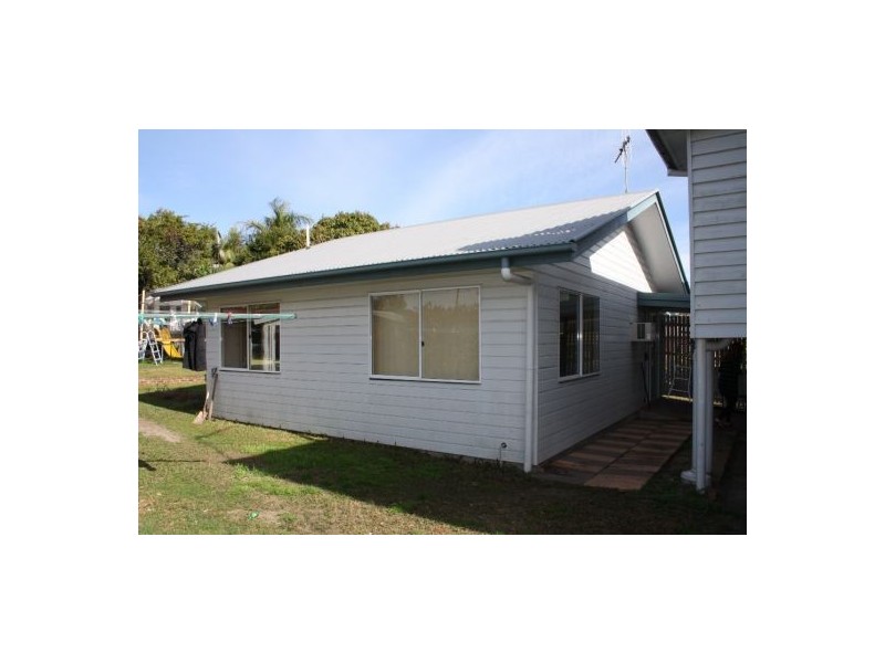 32 Reed Avenue, Maryborough QLD 4650