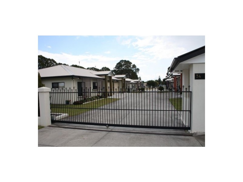 34-36 Regent Street, Granville QLD 4650