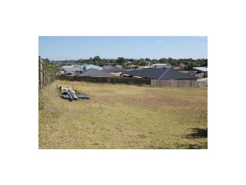 3 Wilarna Close, Tinana QLD 4650