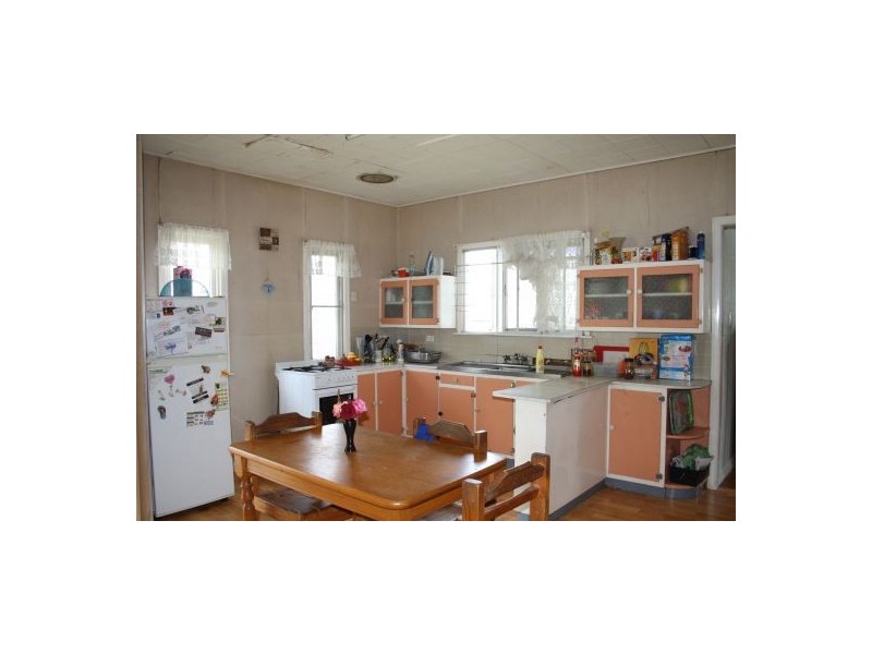 14 Hart Street, Maryborough QLD 4650