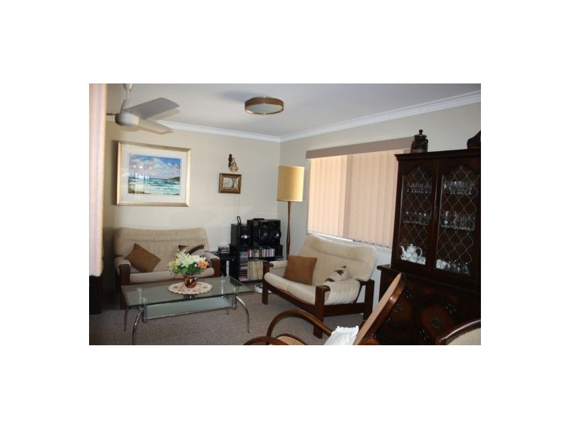 1 Matthew Parade, Granville QLD 4650