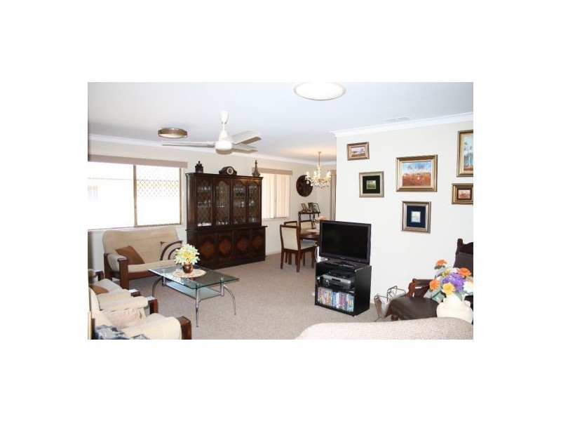 1 Matthew Parade, Granville QLD 4650