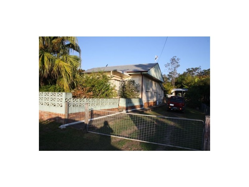17 Louis Street, Granville QLD 4650