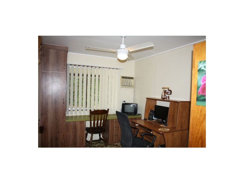 16 Iindah Road East, Tinana QLD 4650