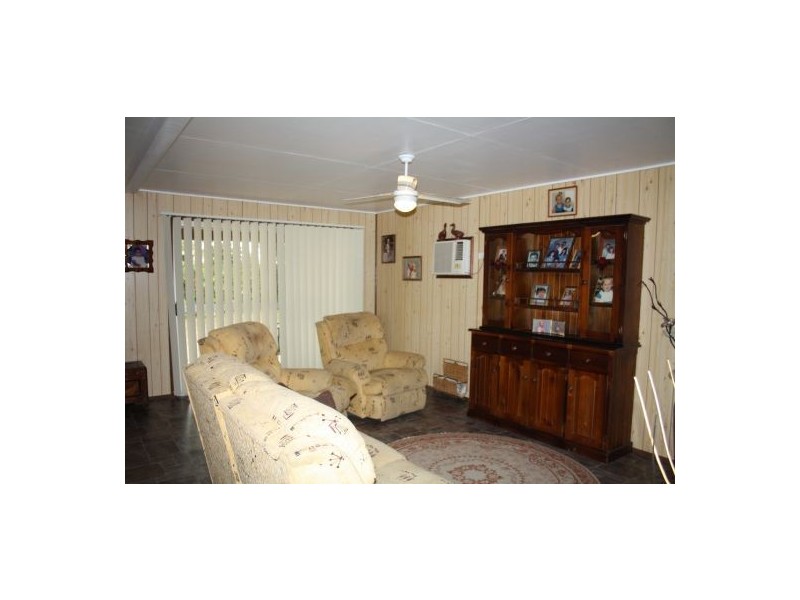 16 Iindah Road East, Tinana QLD 4650