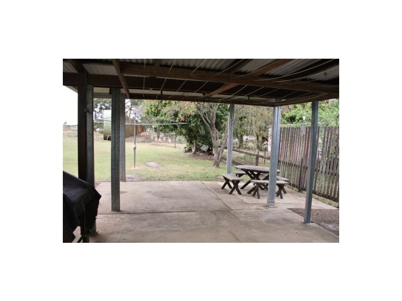 16 Iindah Road East, Tinana QLD 4650