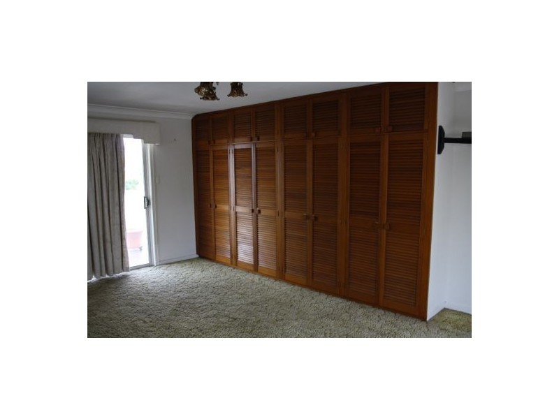 90 Tooley Street, Maryborough QLD 4650