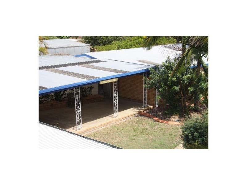 90 Tooley Street, Maryborough QLD 4650