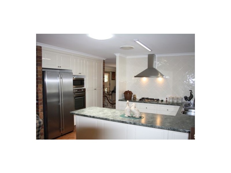 32 Koala Crescent, Tinana QLD 4650