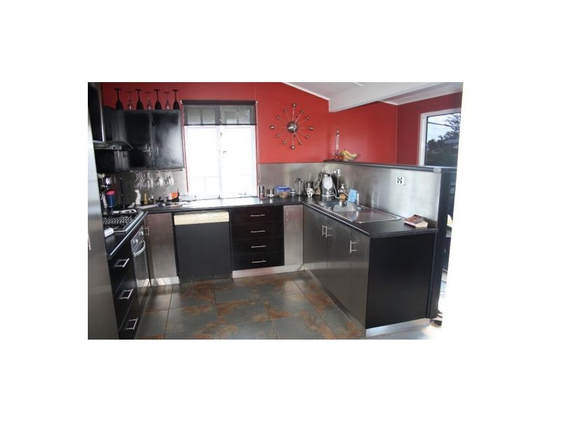 66 Richmond Lane, Maryborough QLD 4650