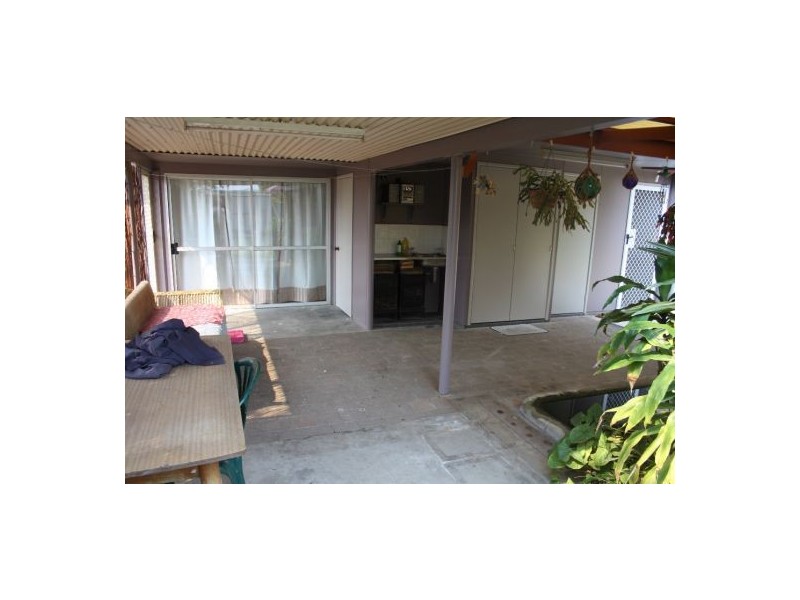 23 Hillcrest Avenue, Granville QLD 4650