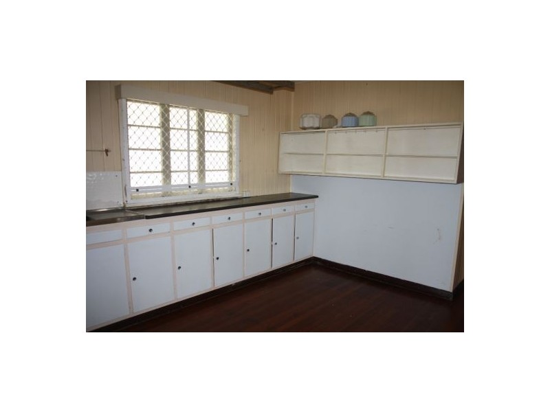 231 Cheapside Street, Maryborough QLD 4650