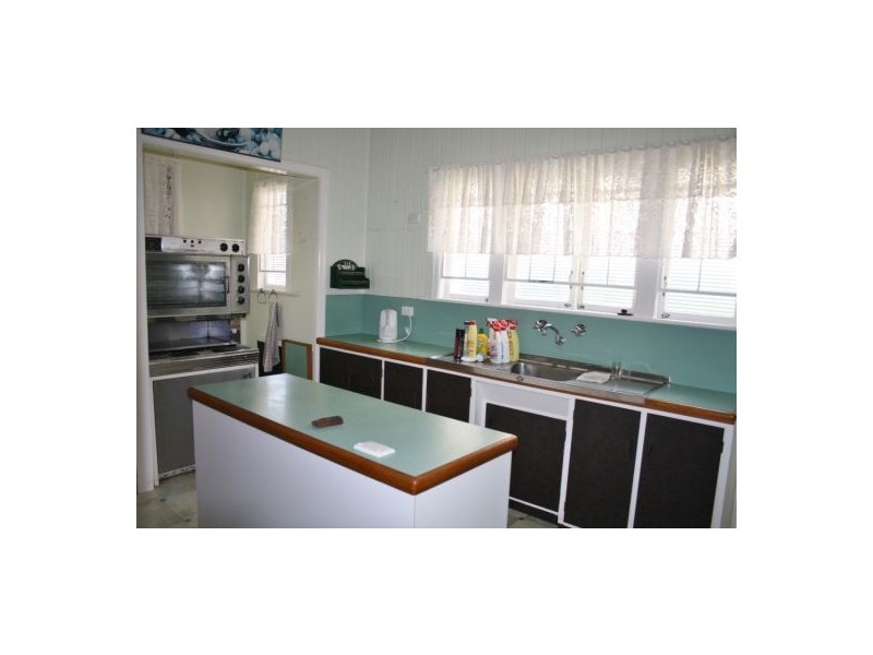 66 Cheapside Street, Maryborough QLD 4650