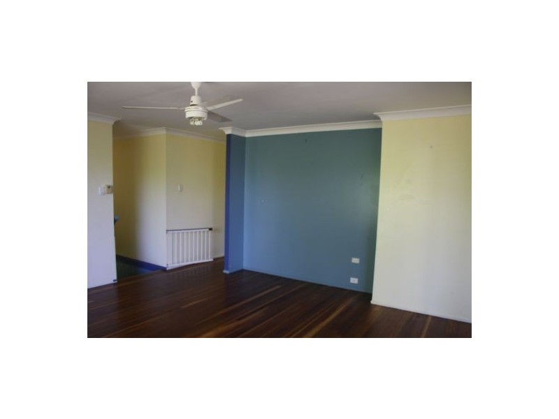 18 High Street, Tinana QLD 4650
