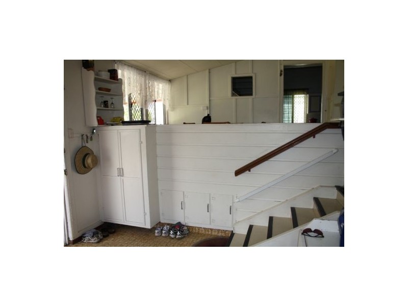 27 Crown Street, Maryborough QLD 4650