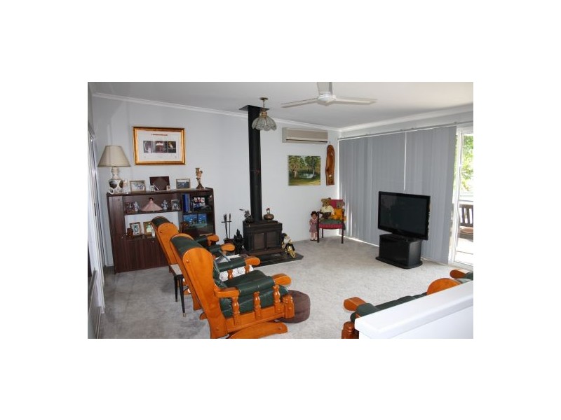 3 Yuruga Place, Tinana QLD 4650