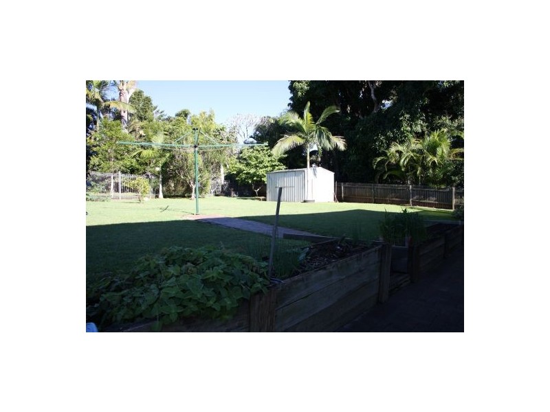 3 Yuruga Place, Tinana QLD 4650